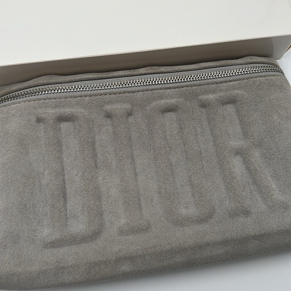 Large Zippered Pouch Clutch Bag - Picture 2 of 9